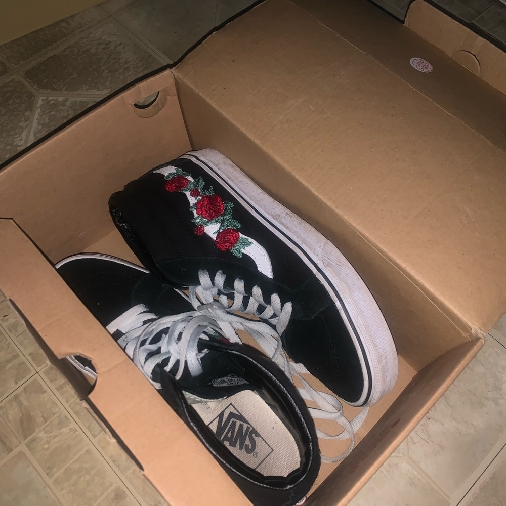rose mid vans